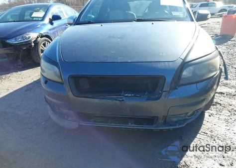 2009 Volvo C30 T5/T5 R-Design from USA, damaged, VIN YV1MK672092135285